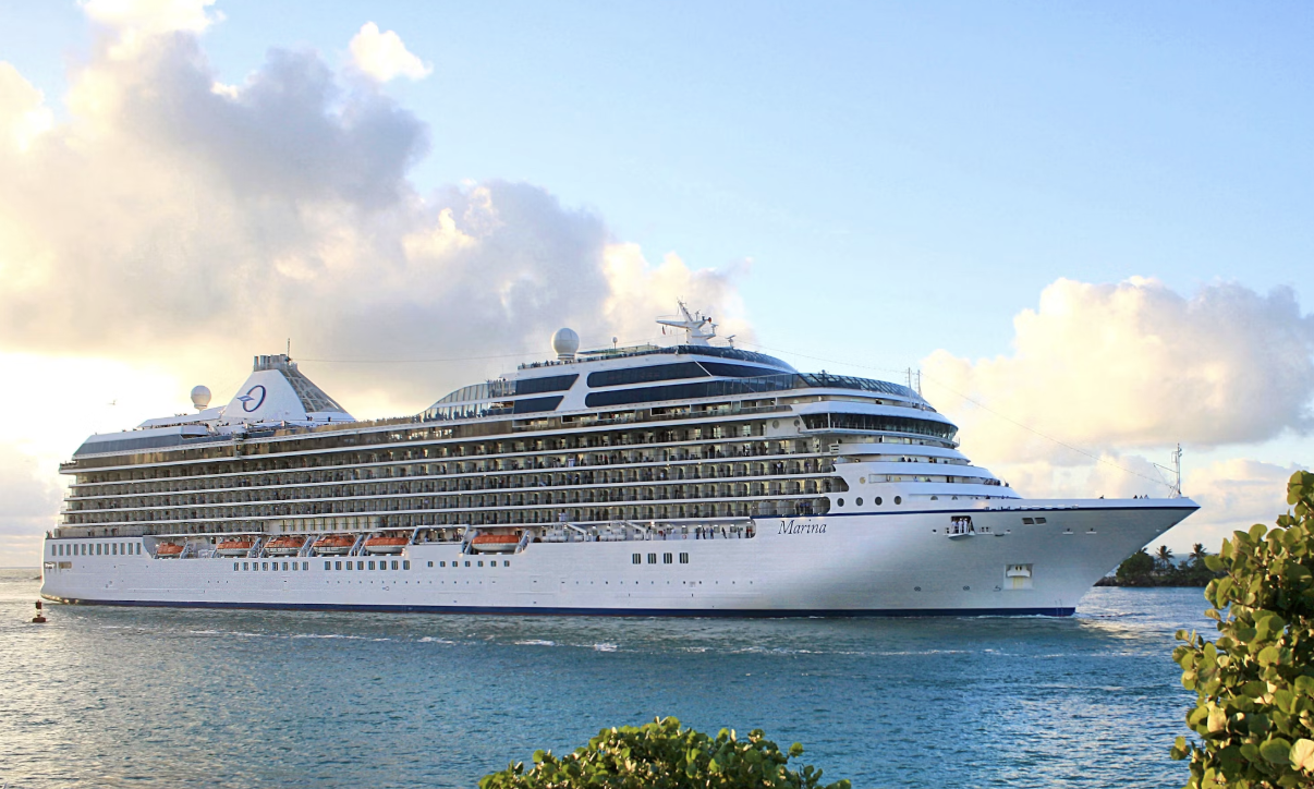 Cruise Ship